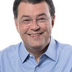 Foto oficial de Eduardo Braga